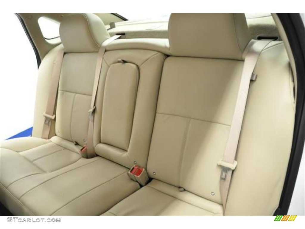 2013 Impala LTZ - Summit White / Neutral photo #24