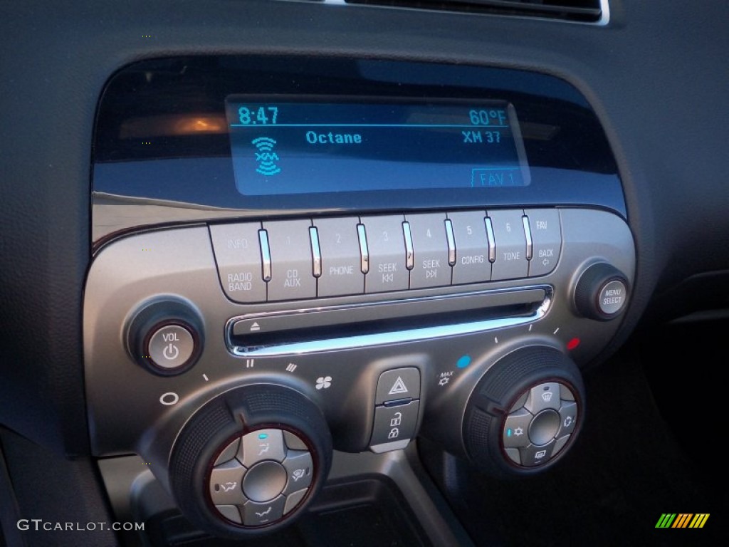 2011 Chevrolet Camaro SS Convertible Audio System Photos