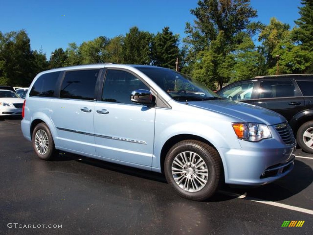 2013 Town & Country Touring - L - Crystal Blue Pearl / Dark Frost Beige/Medium Frost Beige photo #2