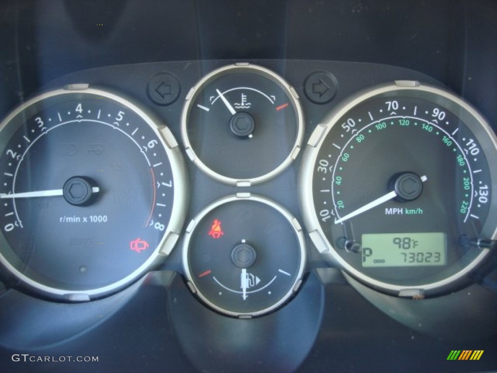 2005 Land Rover Freelander SE Gauges Photos