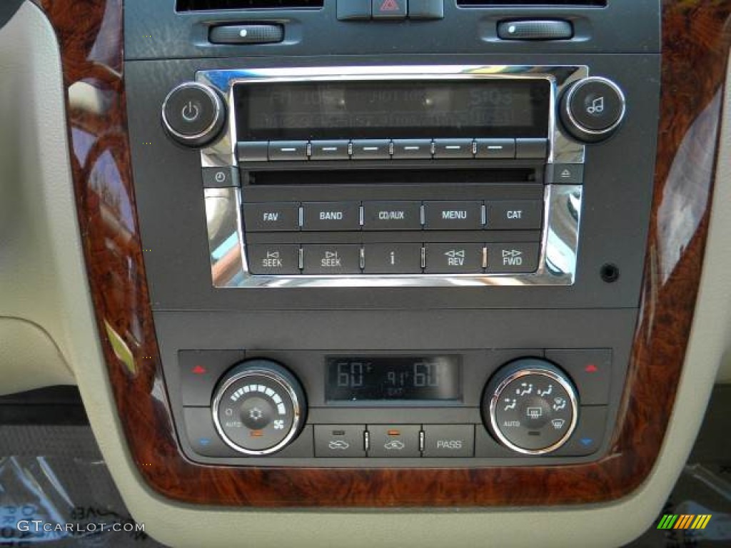 2007 DTS Sedan - Gold Mist / Shale photo #10