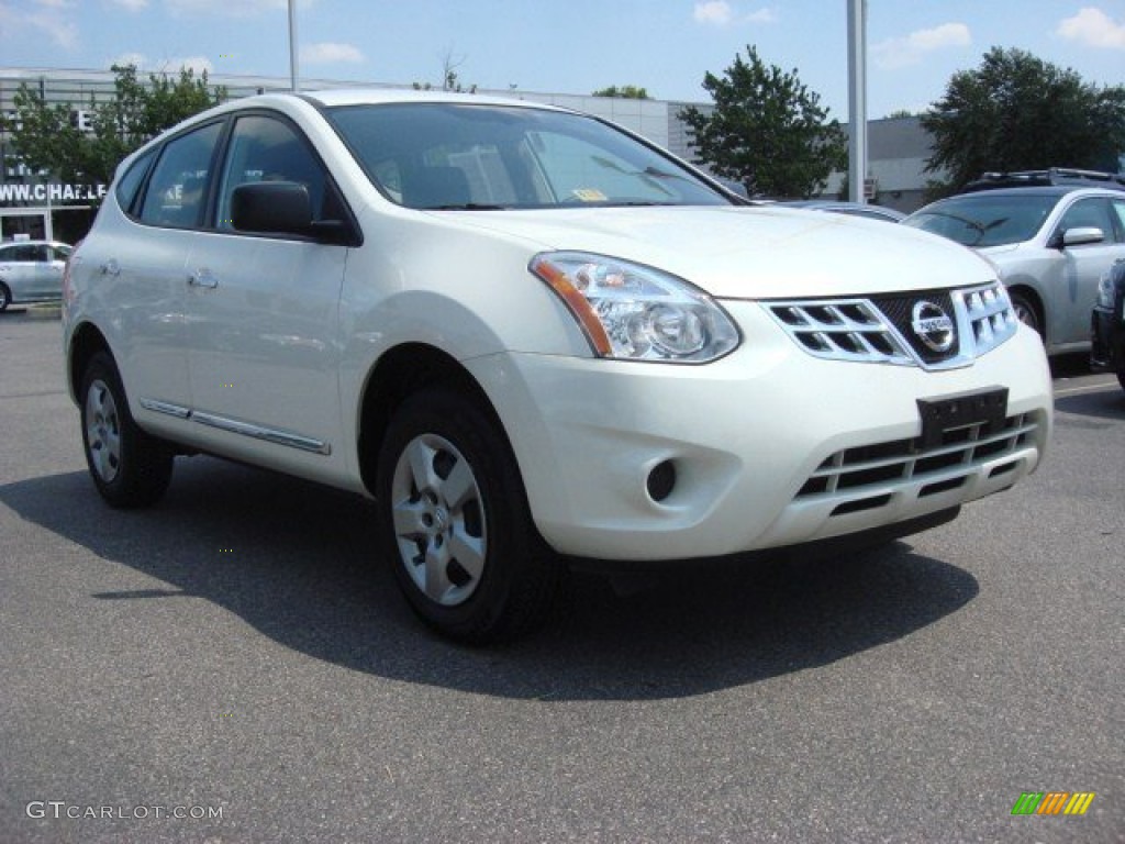 2011 Rogue S - Pearl White / Gray photo #1