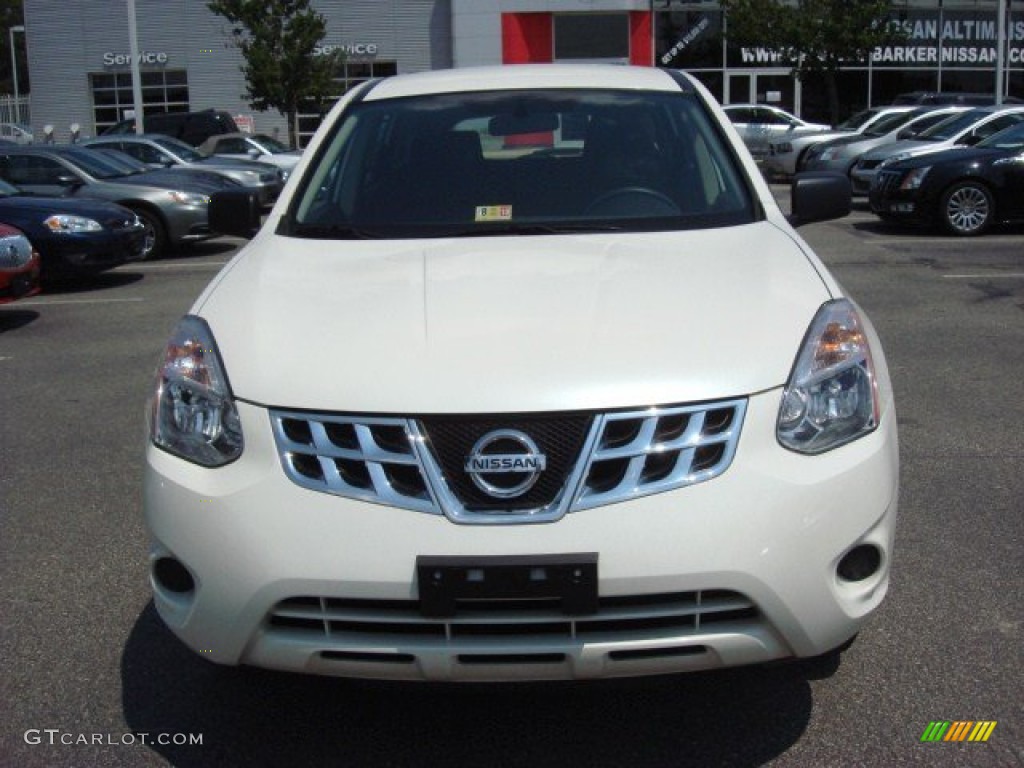 2011 Rogue S - Pearl White / Gray photo #8