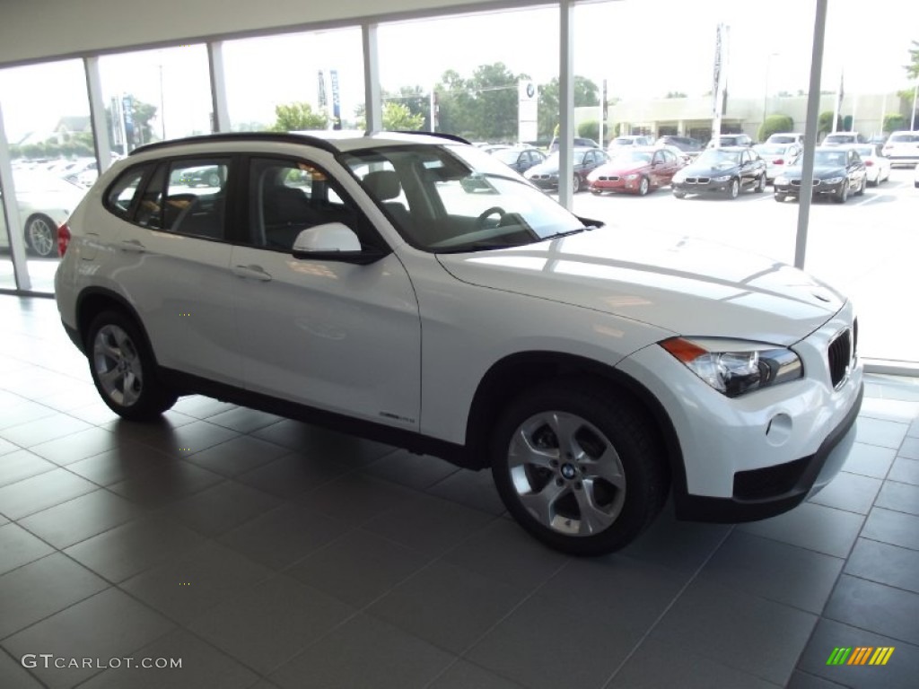 Mineral White Metallic 2013 BMW X1 sDrive 28i Exterior Photo #69607195