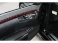 Black - S 550 4Matic Sedan Photo No. 17