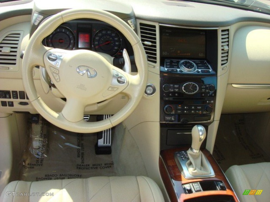 2009 Infiniti FX 35 AWD Wheat Dashboard Photo #69608485