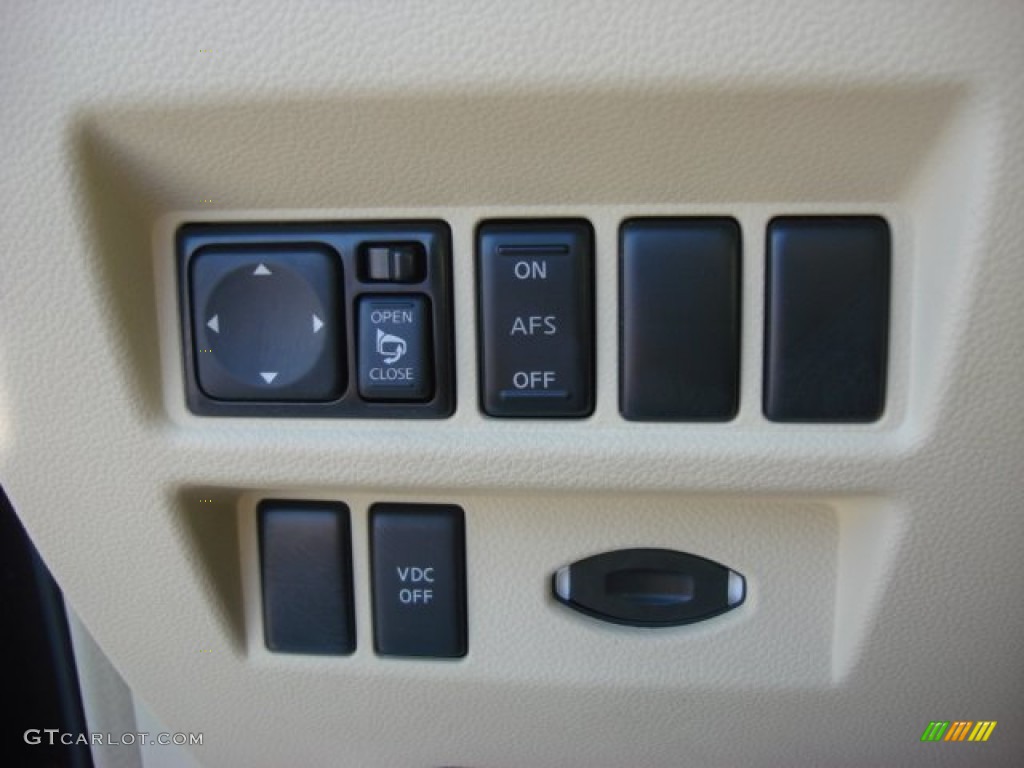 2009 Infiniti FX 35 AWD Controls Photo #69608602