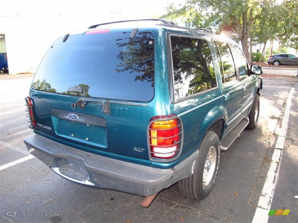 1998 Explorer XLT 4x4 - Pacific Green Metallic / Medium Prairie Tan photo #2