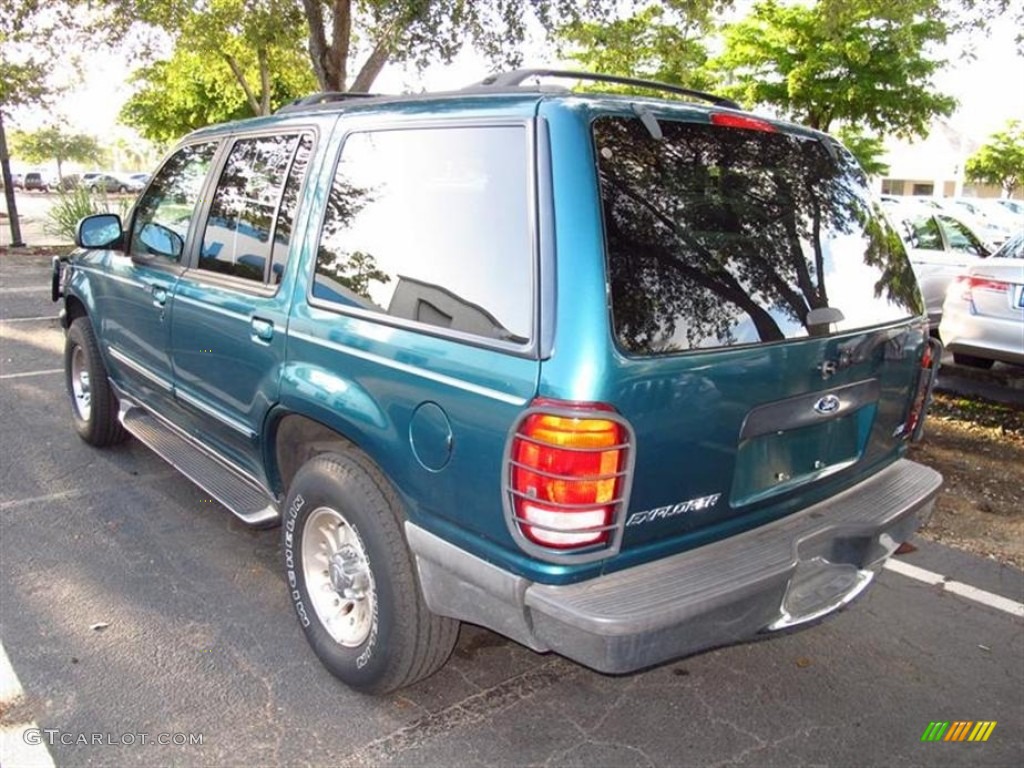 1998 Explorer XLT 4x4 - Pacific Green Metallic / Medium Prairie Tan photo #3