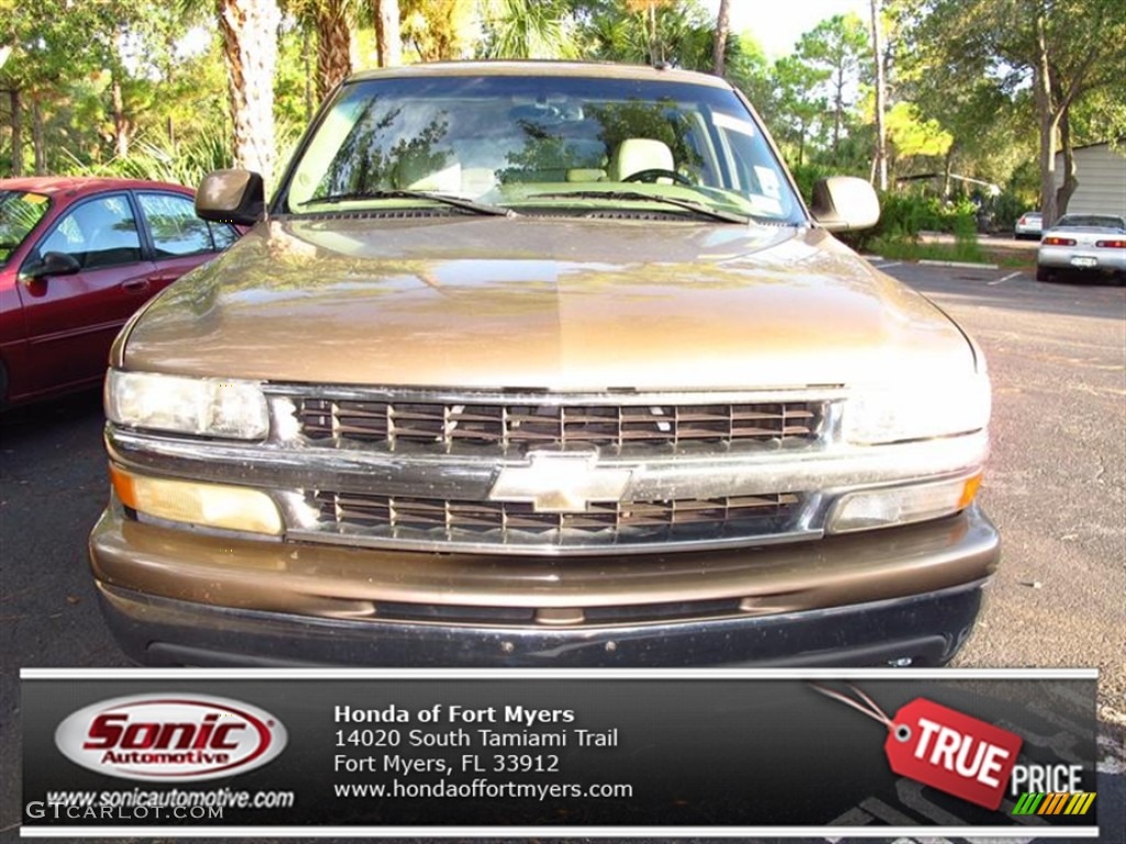 2003 Suburban 1500 LT - Sandalwood Metallic / Tan/Neutral photo #1