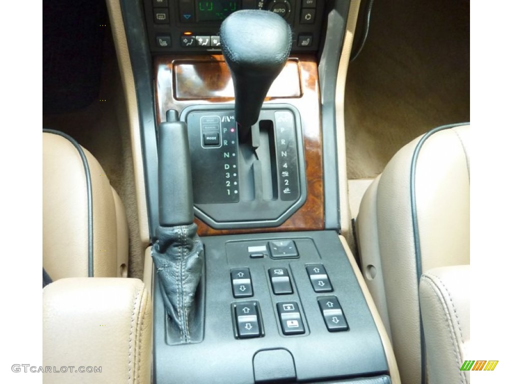 1999 Land Rover Range Rover 4.0 SE Transmission Photos