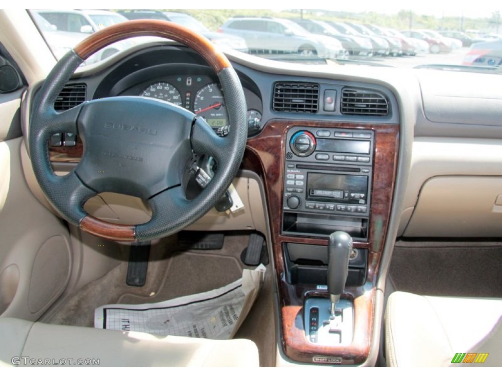 2002 Outback 3.0 L.L.Bean Edition Wagon - Timberline Green / Beige photo #8