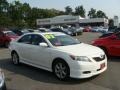 Super White - Camry SE Photo No. 1