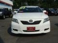 Super White - Camry SE Photo No. 2
