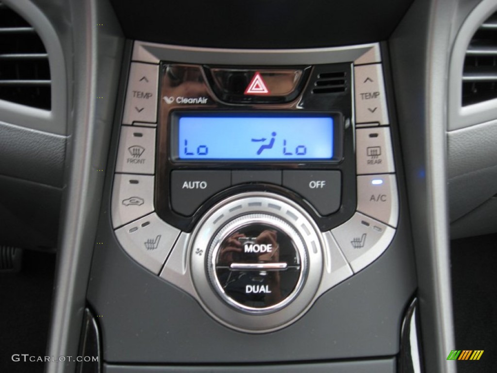 2013 Elantra Limited - Silver / Gray photo #26