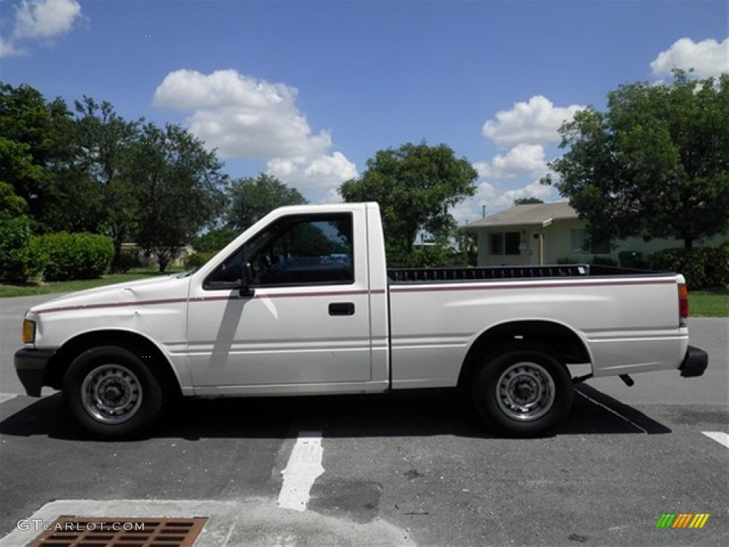Cream White 1992 Isuzu Pickup S 2.3 Exterior Photo #69620478