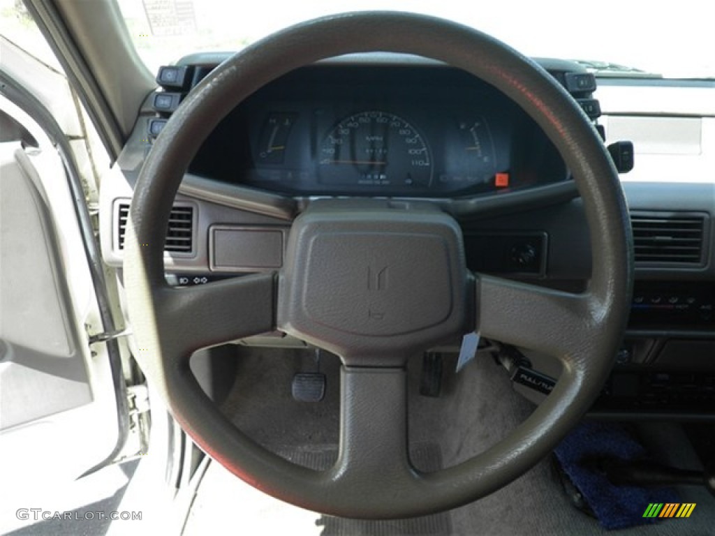 1992 Isuzu Pickup S 2.3 Gray Steering Wheel Photo #69620601