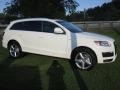 Calla White - Q7 3.0 TDI quattro Photo No. 7
