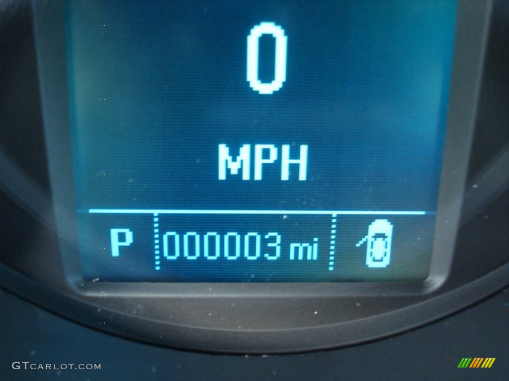 2013 Cruze LS - Blue Topaz Metallic / Jet Black/Medium Titanium photo #19