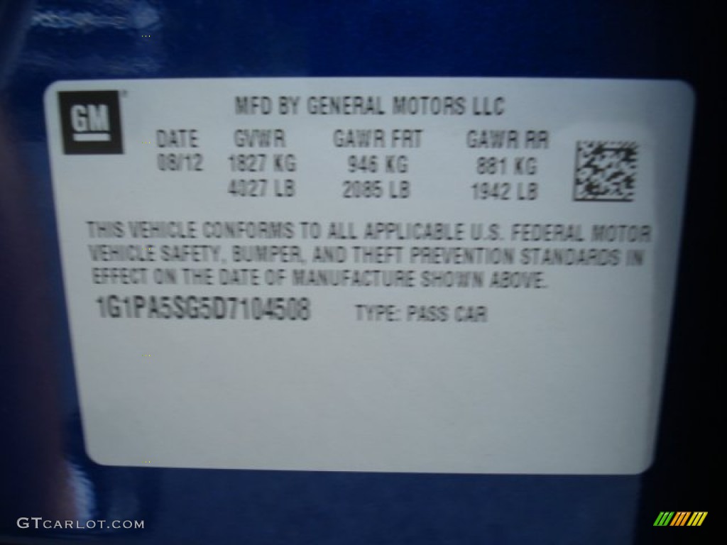 2013 Cruze LS - Blue Topaz Metallic / Jet Black/Medium Titanium photo #20