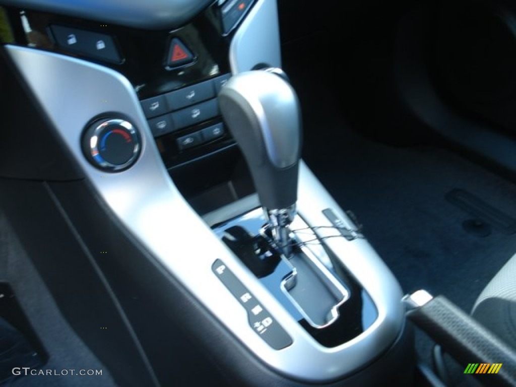 2013 Chevrolet Cruze LS 6 Speed Automatic Transmission Photo #69623974