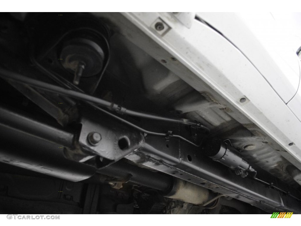 2005 Toyota 4Runner Sport Edition 4x4 Undercarriage Photo #69624397