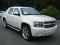 White Diamond Tricoat 2013 Chevrolet Avalanche Gallery