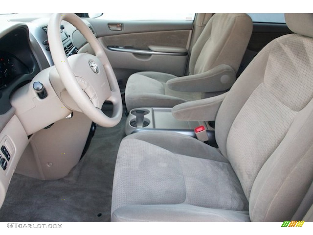 2007 Sienna LE - Natural White / Taupe photo #3