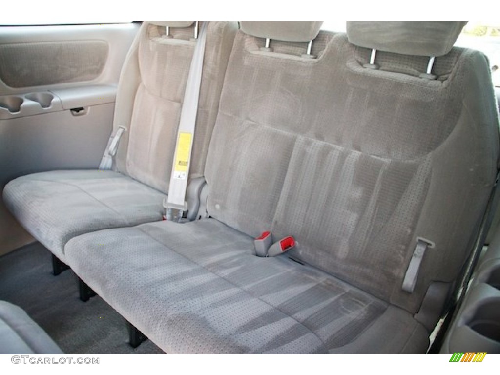 2007 Sienna LE - Natural White / Taupe photo #16
