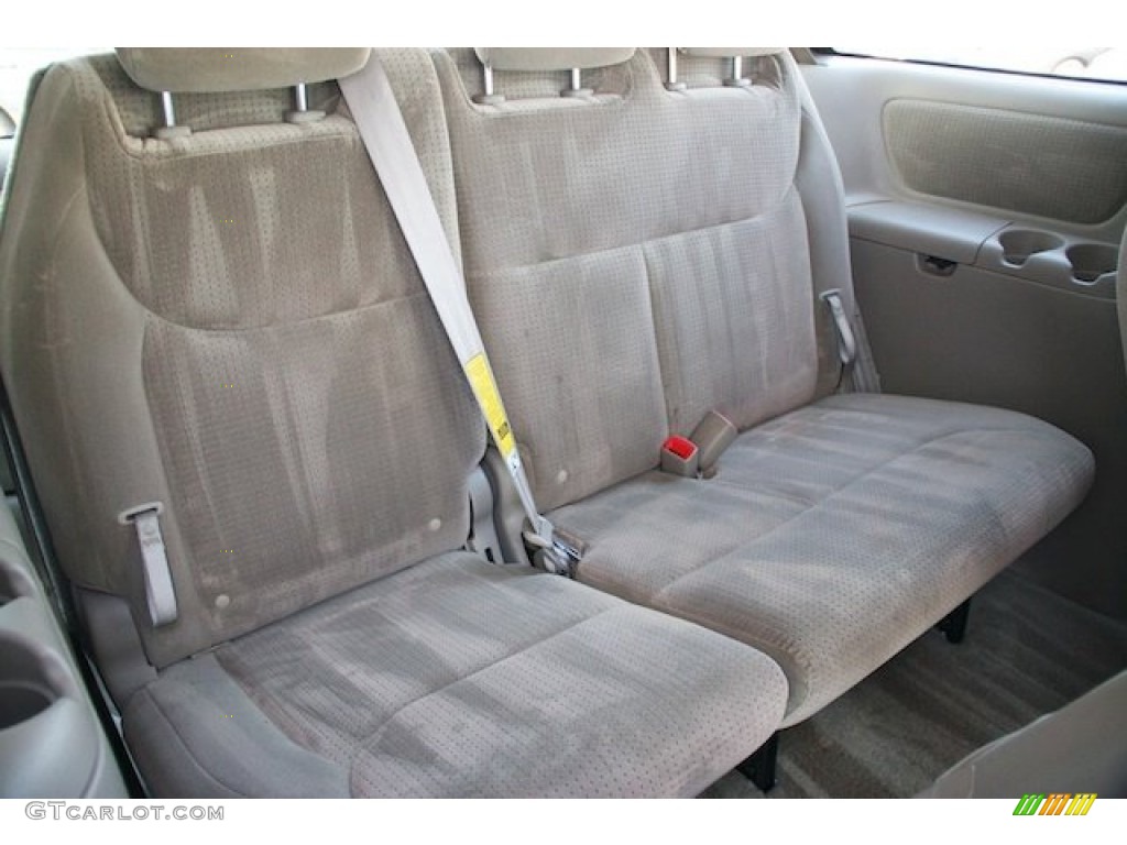 2007 Sienna LE - Natural White / Taupe photo #23