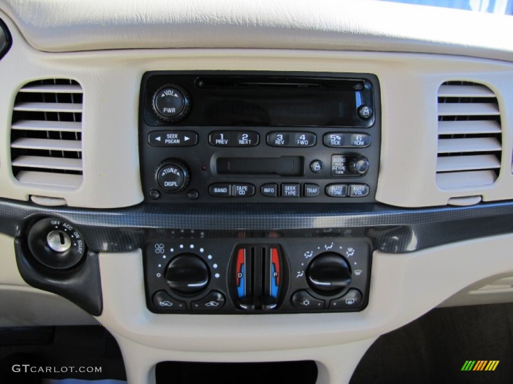2005 Chevrolet Impala SS Supercharged Audio System Photo #69627739