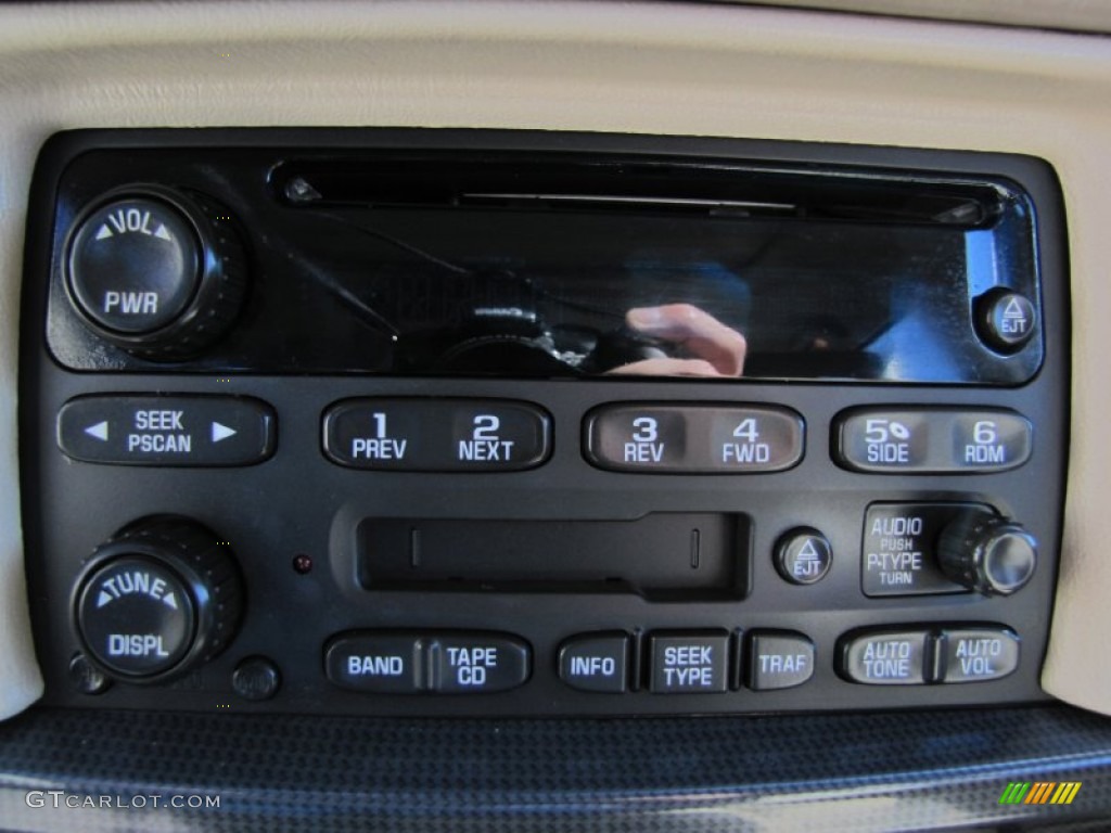 2005 Chevrolet Impala SS Supercharged Audio System Photos