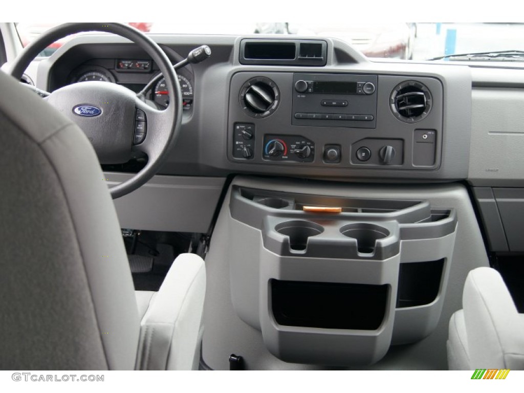 2012 Ford E Series Van E350 XL Extended Passenger Dashboard Photos