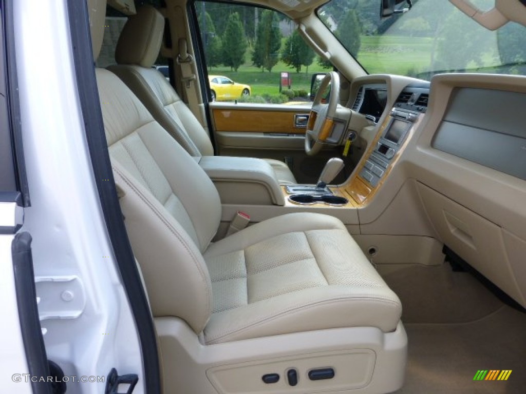 Camel Interior 2010 Lincoln Navigator L 4x4 Photo #69630388