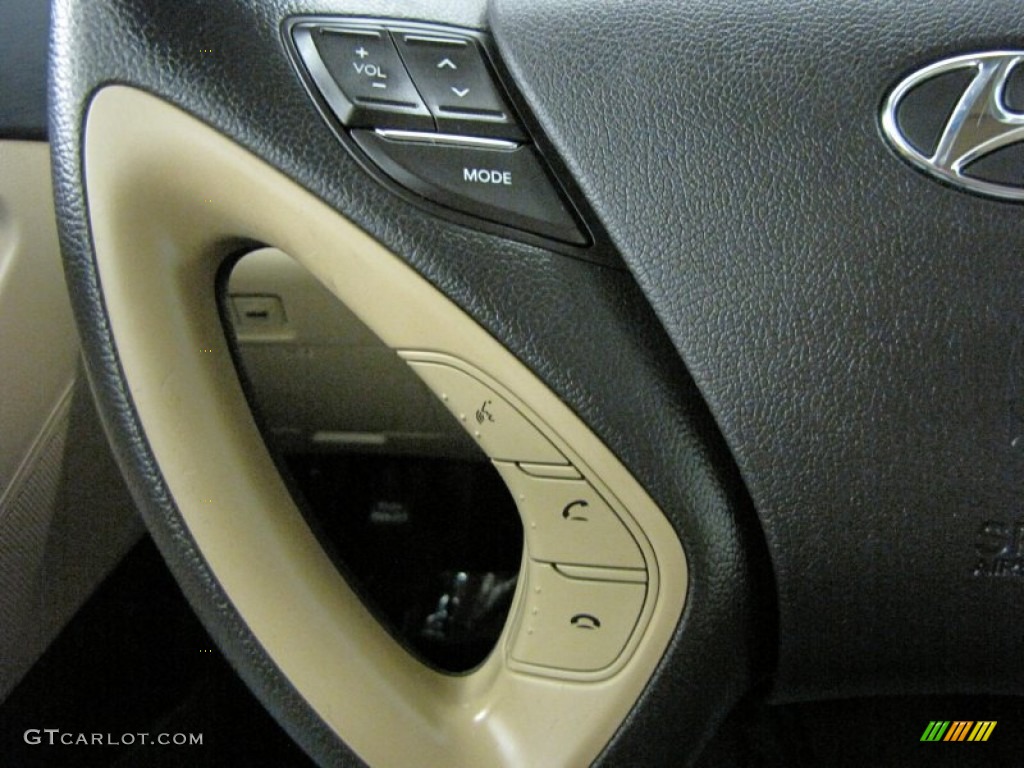 2011 Hyundai Sonata GLS Controls Photo #69631078