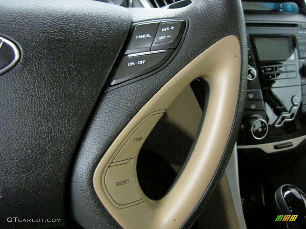 2011 Hyundai Sonata GLS Controls Photo #69631087
