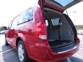 Redline 2 Coat Pearl - Grand Caravan Crew Photo No. 8