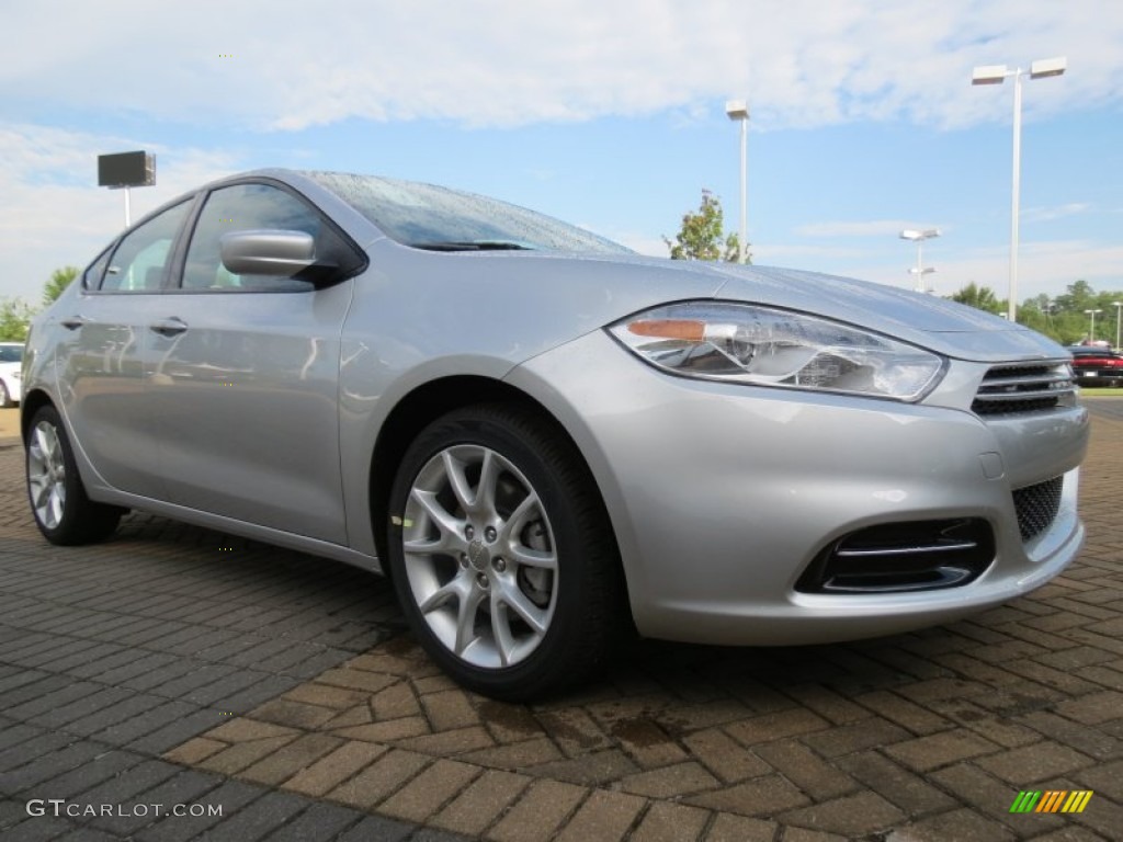 2013 Dart SXT - Bright Silver Metallic / Black/Light Diesel Gray photo #4