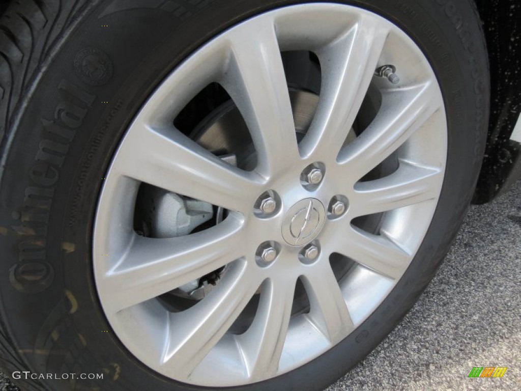 2013 Chrysler 200 Touring Sedan Wheel Photo #69632911