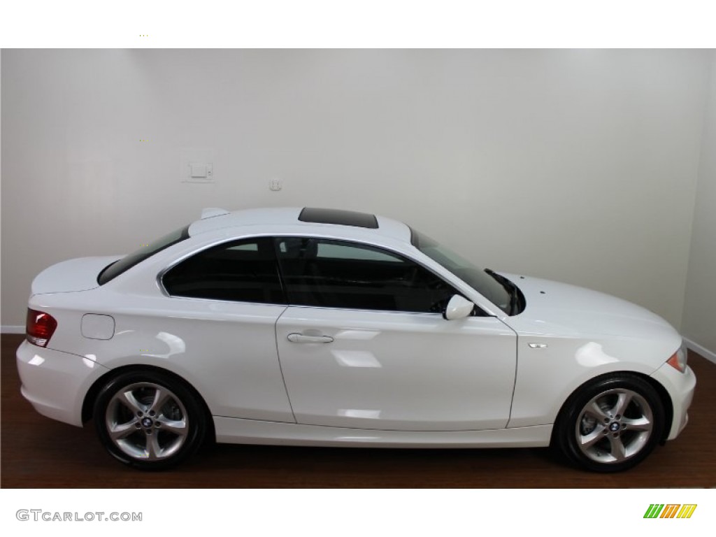 2009 1 Series 128i Coupe - Alpine White / Black photo #6