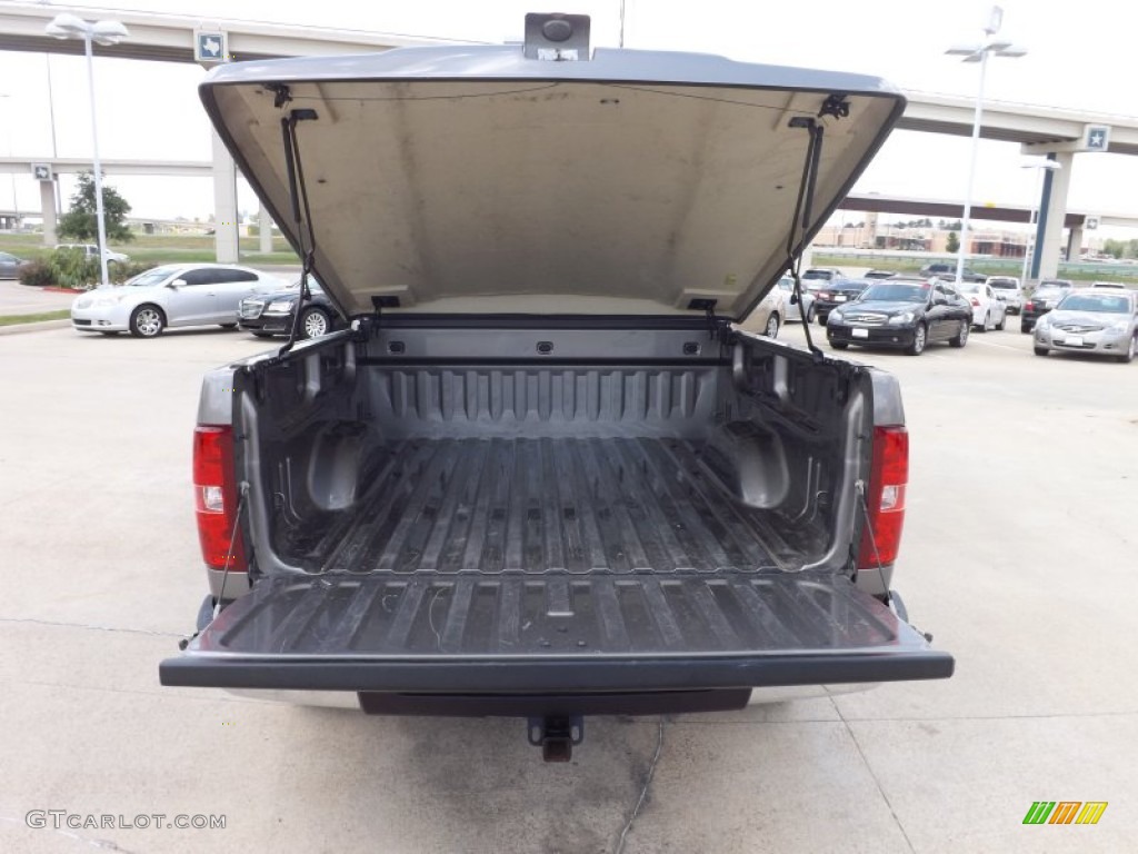 2008 Silverado 1500 LT Crew Cab - Graystone Metallic / Light Cashmere/Ebony Accents photo #18