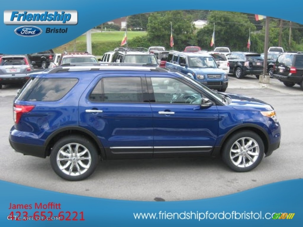 2013 Explorer XLT 4WD - Deep Impact Blue Metallic / Medium Light Stone photo #5