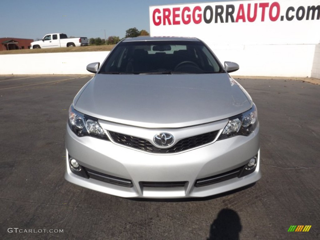 2012 Camry SE V6 - Classic Silver Metallic / Black photo #2