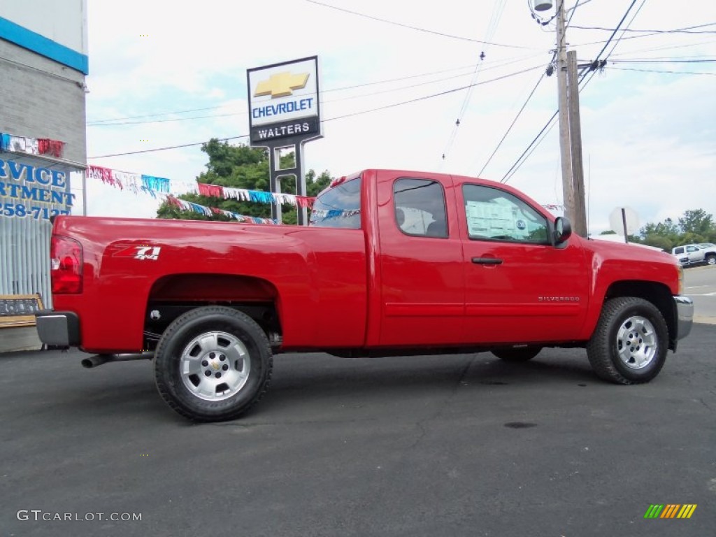 2013 Silverado 1500 LT Extended Cab 4x4 - Victory Red / Ebony photo #2