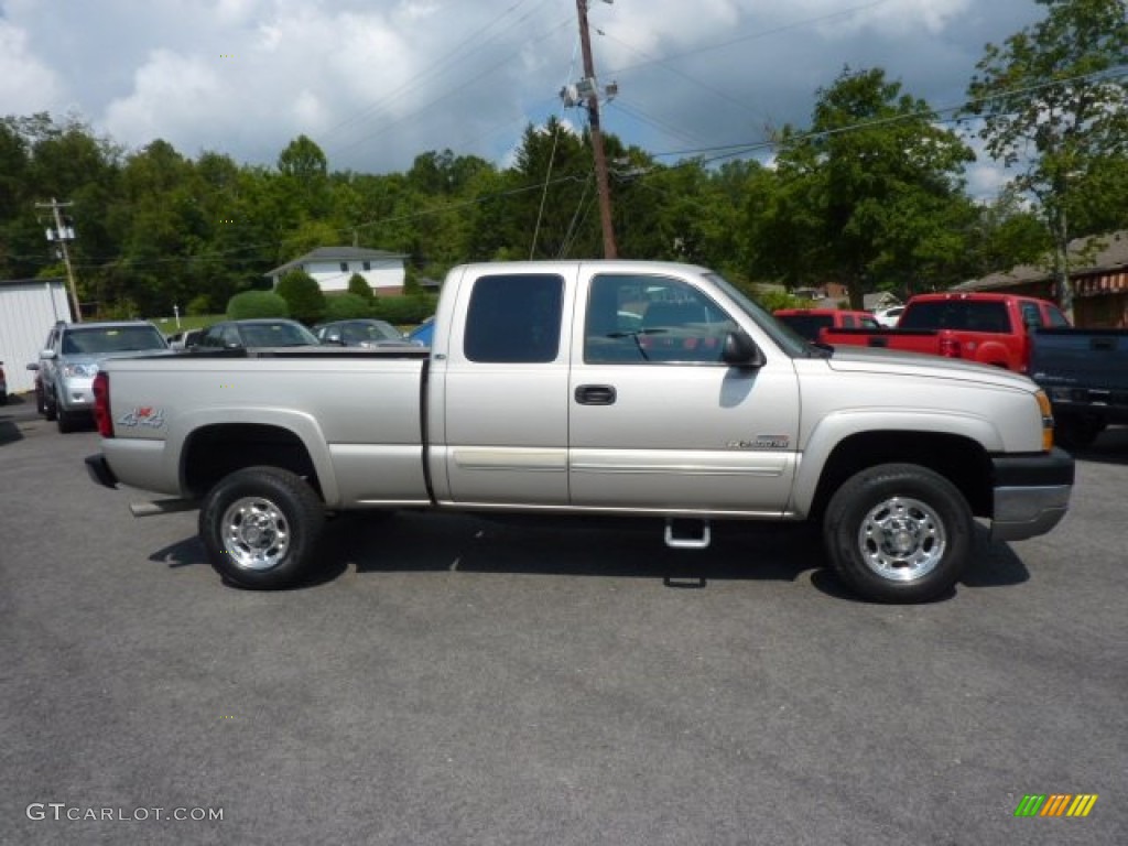 Silver Birch 2004 Chevrolet Silverado 2500HD LS Extended Cab 4x4 Exterior Photo #69642618