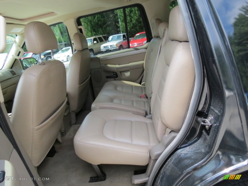 2004 Explorer XLT - Black / Medium Parchment photo #8