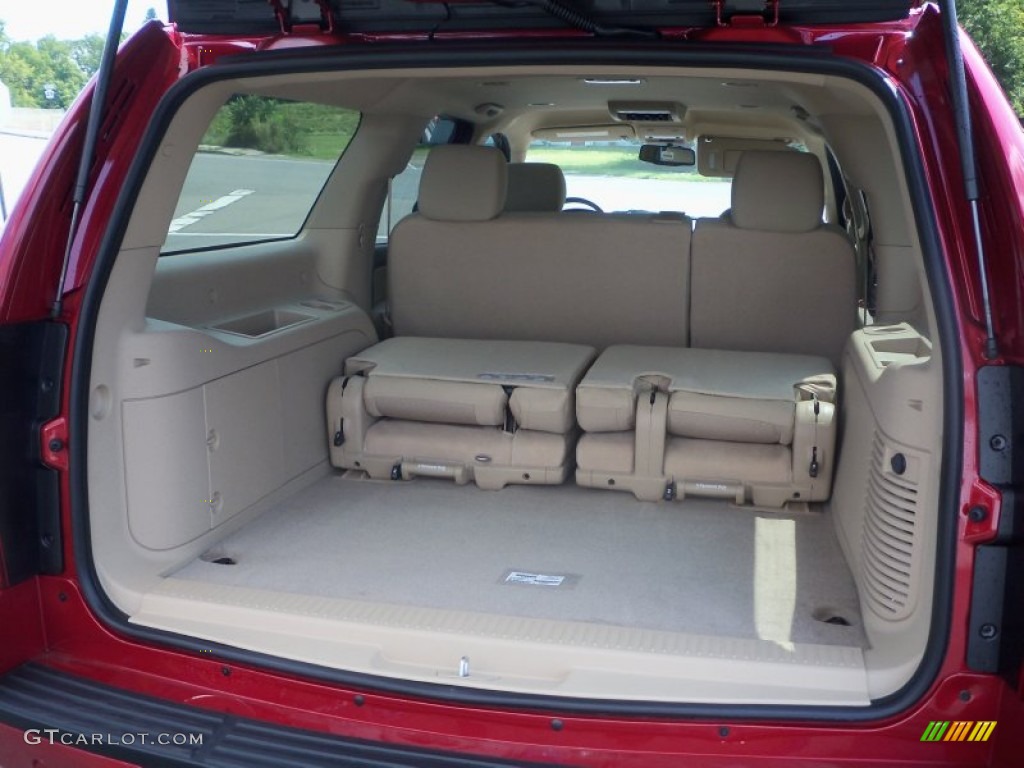 2013 Suburban LS 4x4 - Crystal Red Tintcoat / Light Cashmere/Dark Cashmere photo #15