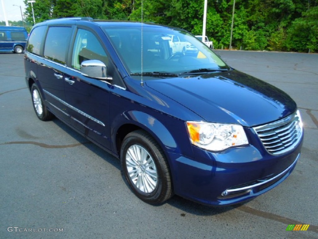 2013 Town & Country Limited - True Blue Pearl / Black/Light Graystone photo #1