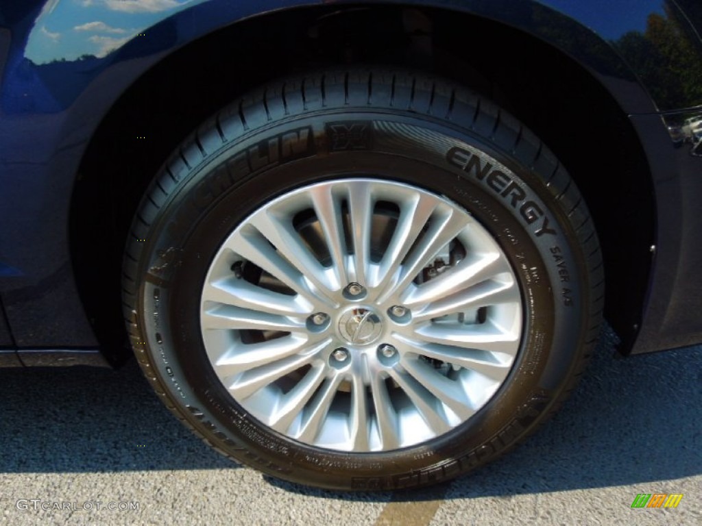 2013 Chrysler Town & Country Limited Wheel Photo #69650827