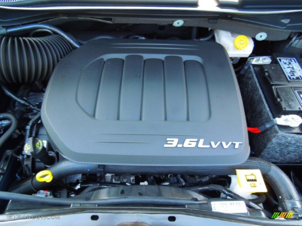 2013 Chrysler Town & Country Limited 3.6 Liter DOHC 24-Valve VVT Pentastar V6 Engine Photo #69650836